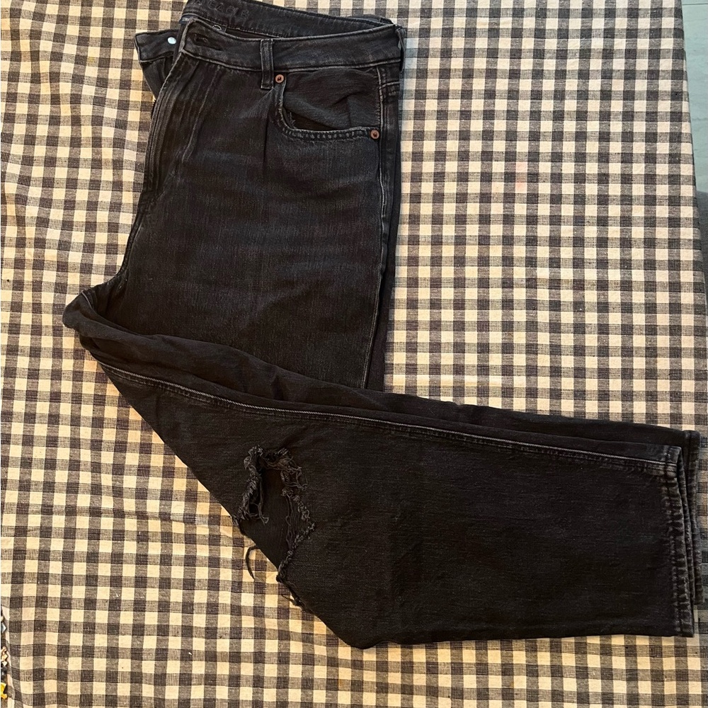 American Eagle Outfitters Black Distressed Jeans
